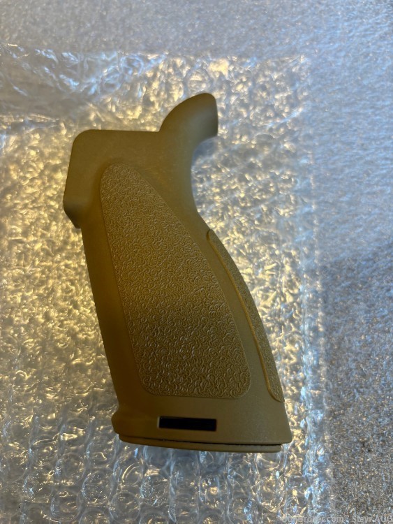 FDE RAL8000 V7 MR223 Grip NEW With TOOL. -img-3