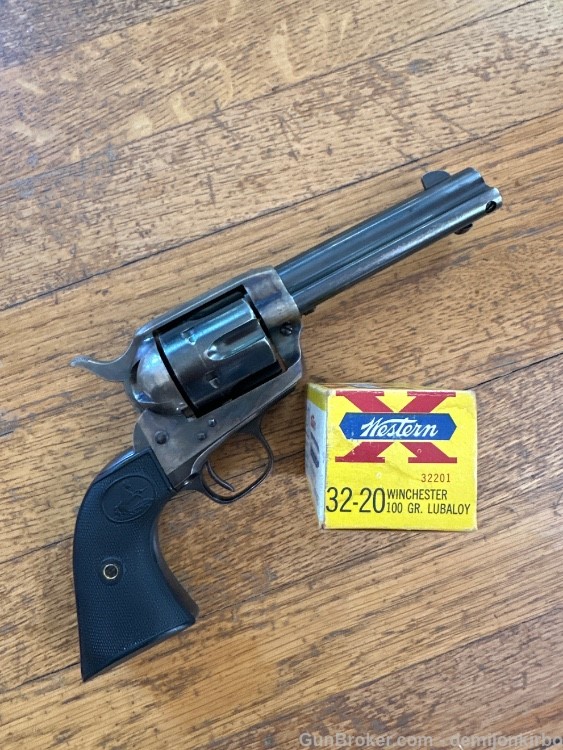 Colt Single Action Army 1st Gen .32-20 Win -img-17