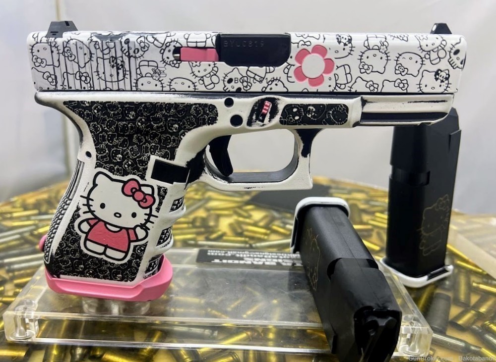 Hello Kitty Glock 19 9MM Engraved with Custom Case-img-5