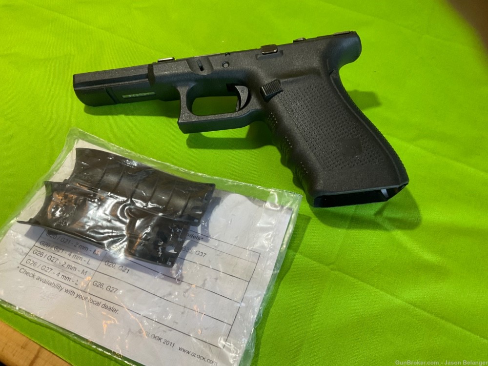 Glock 21 Gen 4 Complete Frame in Excellent Condition -img-3