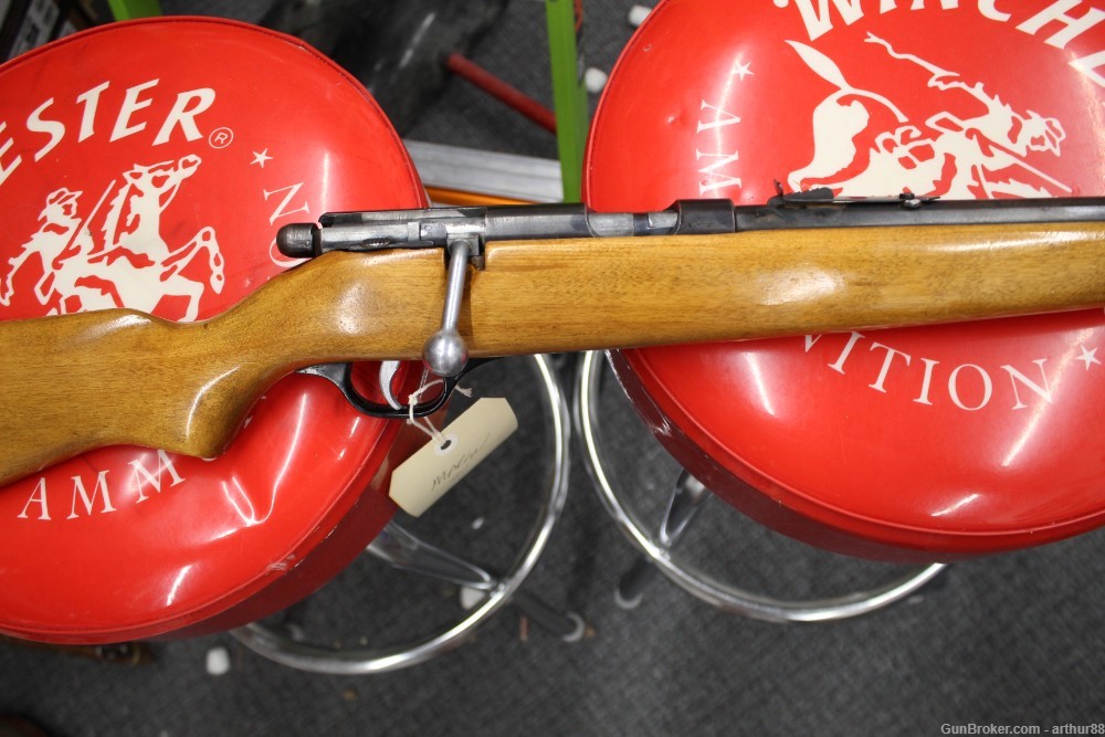 MARLIN 81 IN 22 L.R. RIFLE WITH NO RESERVE GOOD LUCK -img-0