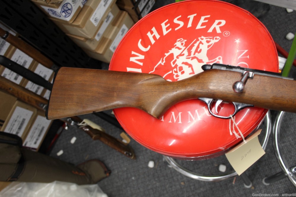 MARLIN 81 IN 22 L.R. RIFLE WITH NO RESERVE GOOD LUCK -img-1