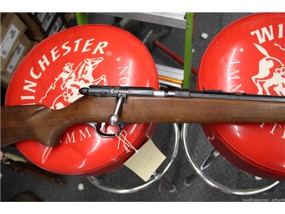 MARLIN 81 IN 22 L.R. RIFLE WITH NO RESERVE GOOD LUCK 