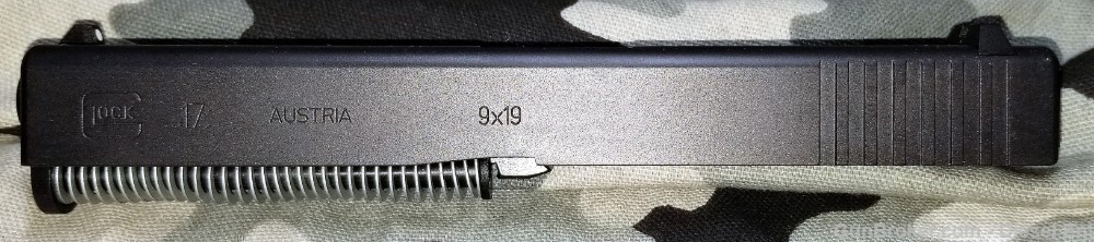 Glock G17 Gen 3 Complete OEM slide 9MM 17  New-img-3