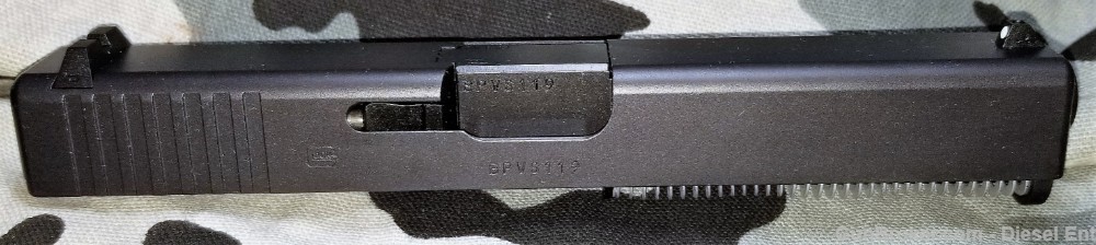 Glock G17 Gen 3 Complete OEM slide 9MM 17  New-img-4