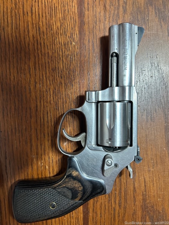 Smith and Wesson Model 60-15 .357 Magnum Revolver-img-1