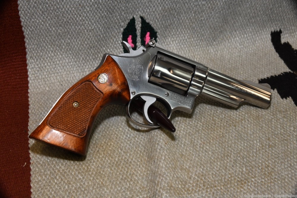Smith & Wesson S&W Model 66 no dash 357 Mag polished super cond 1972-img-0