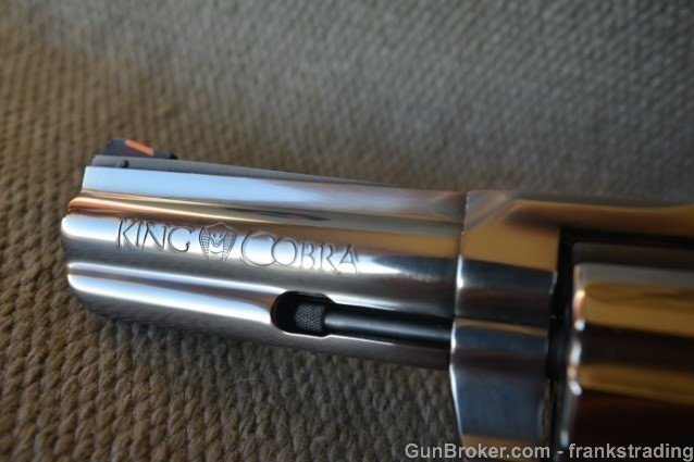 Colt King Cobra polished 357 Mag 4 inch Super Cond Made 1988-img-7
