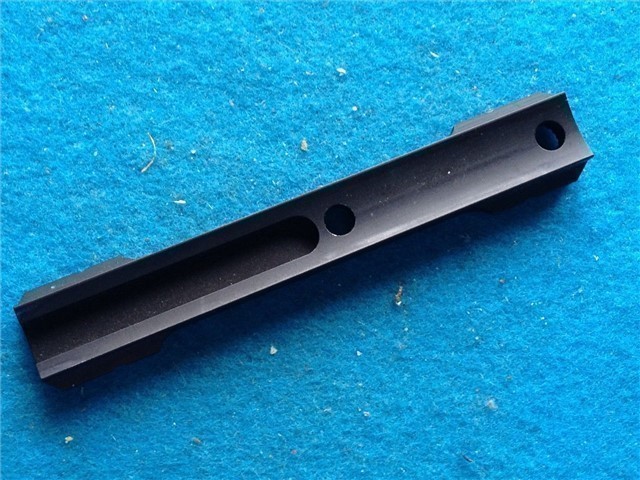 UNUSUAL SCOPE MOUNT 4 ROUNDED RECEIVERS W/GROOVES-img-1