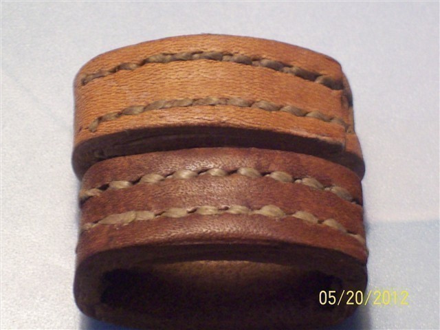 SET OF 6 GENUINE LEATHER "KEEPERS" 1 1/8" INSIDE-img-0