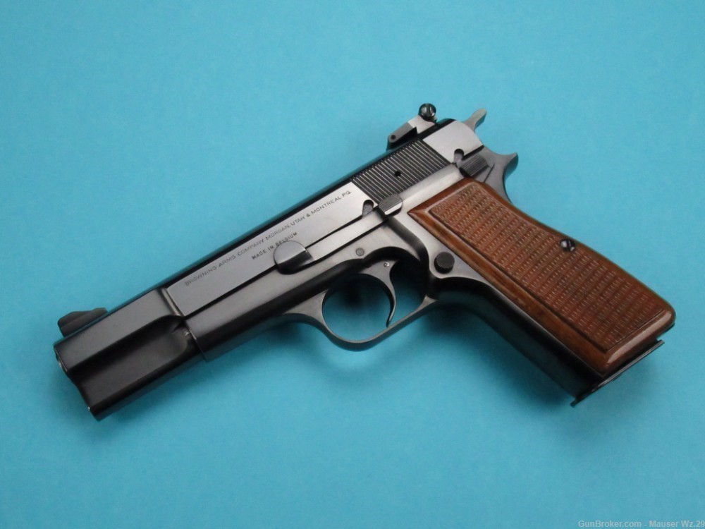 Very Nice 1971 Browning Hi Power Belgian pistol 9mm Luger BHP Mauser-img-13