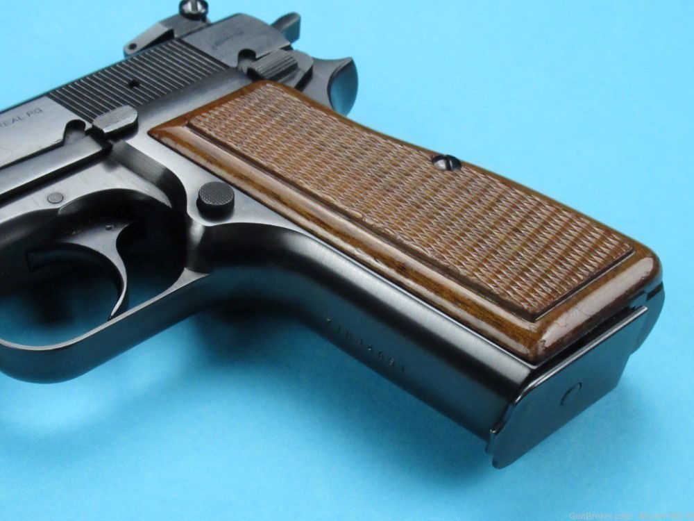 Very Nice 1971 Browning Hi Power Belgian pistol 9mm Luger BHP Mauser-img-8