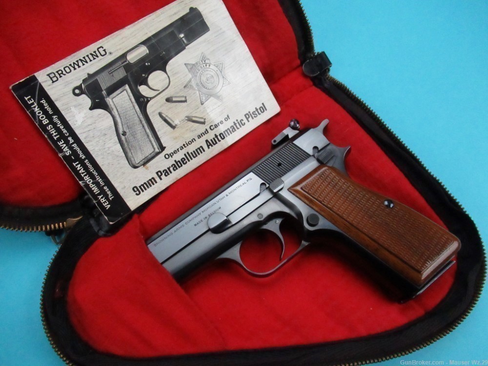 Very Nice 1971 Browning Hi Power Belgian pistol 9mm Luger BHP Mauser-img-102