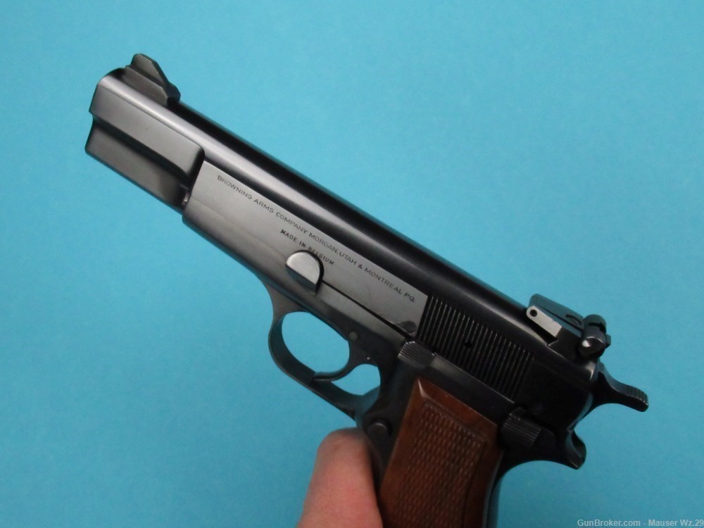 Very Nice 1971 Browning Hi Power Belgian pistol 9mm Luger BHP Mauser-img-19