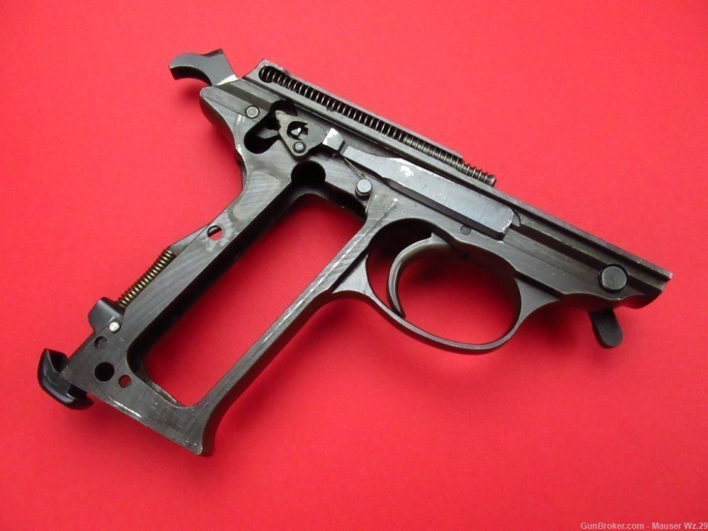 Rare 1944 Walther P38 FN E/140 Frame German WWII pistol 9mm Luger -img-95