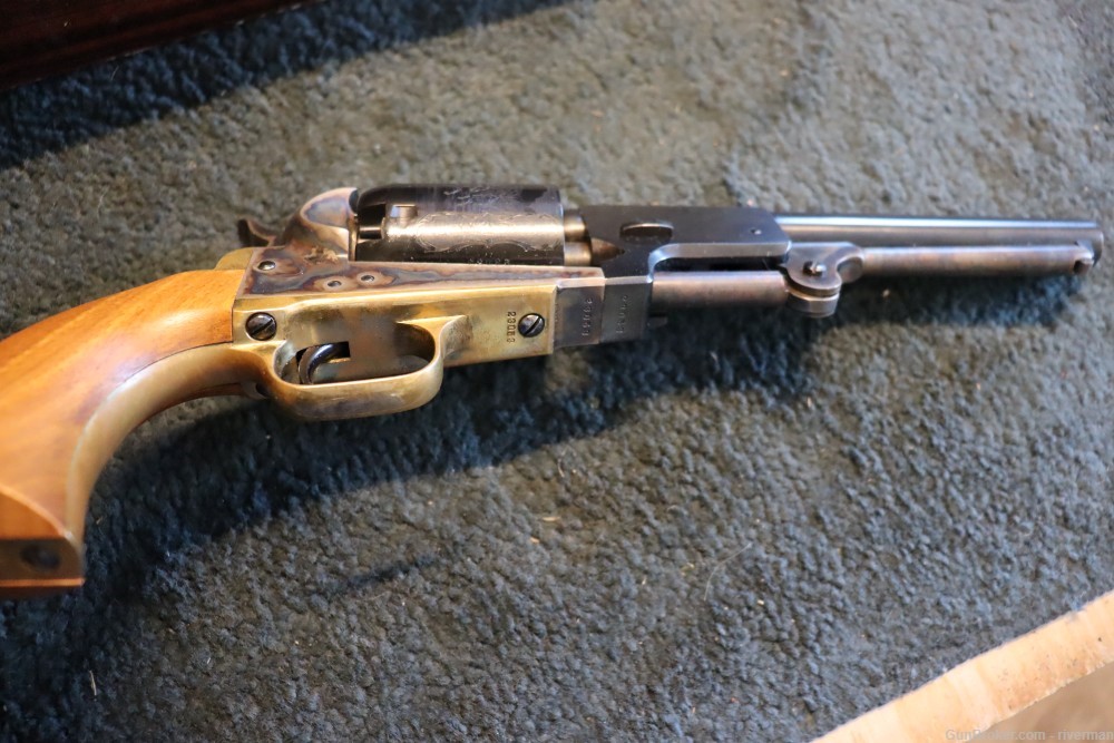 Colt 3rd Model Dragoon Black Powder Revolver Cal. .44 (SN#23053)-img-12