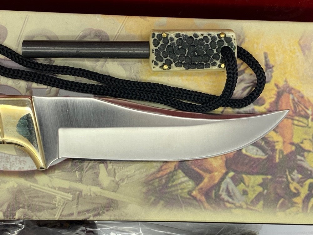 Colt Fixed Blade Knife Buckshot Bone Skinner CT389 W Fire starter NOS-img-4