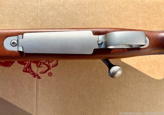 Winchester 70 Stainless Featherweight .243 WIN. 22" NIB 2023 NICE WOOD-img-14
