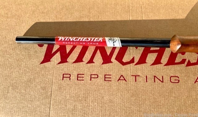 Winchester 70 Featherweight 243 WIN 22" Barrel Walnut NIB NICE WOOD 2023-img-9
