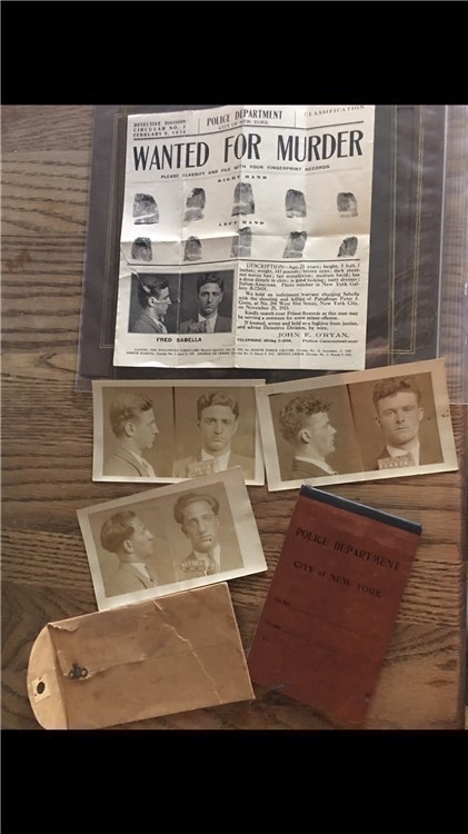 Original 1934 wanted poster w/Extra police photos & Acessories-img-7