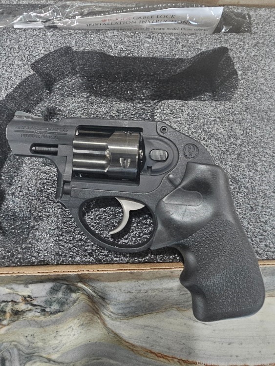 RUGER LCR 38+P REVOLVER-img-0