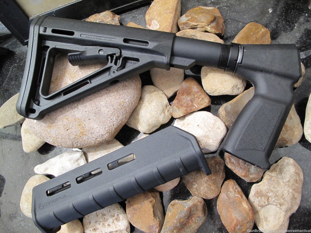 Magpul Remington 870 Pistol Grip Magpul Stock 6 Position Forend KIT! BLACK-img-0