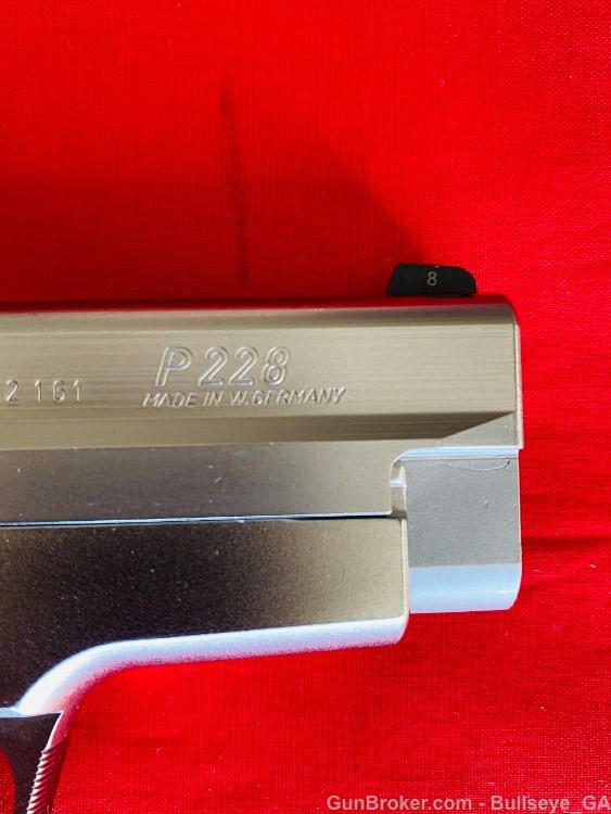 Sig Sauer P228 West German "KB" 1991 9mm NICKEL & Wood Grips * MINT *-img-16