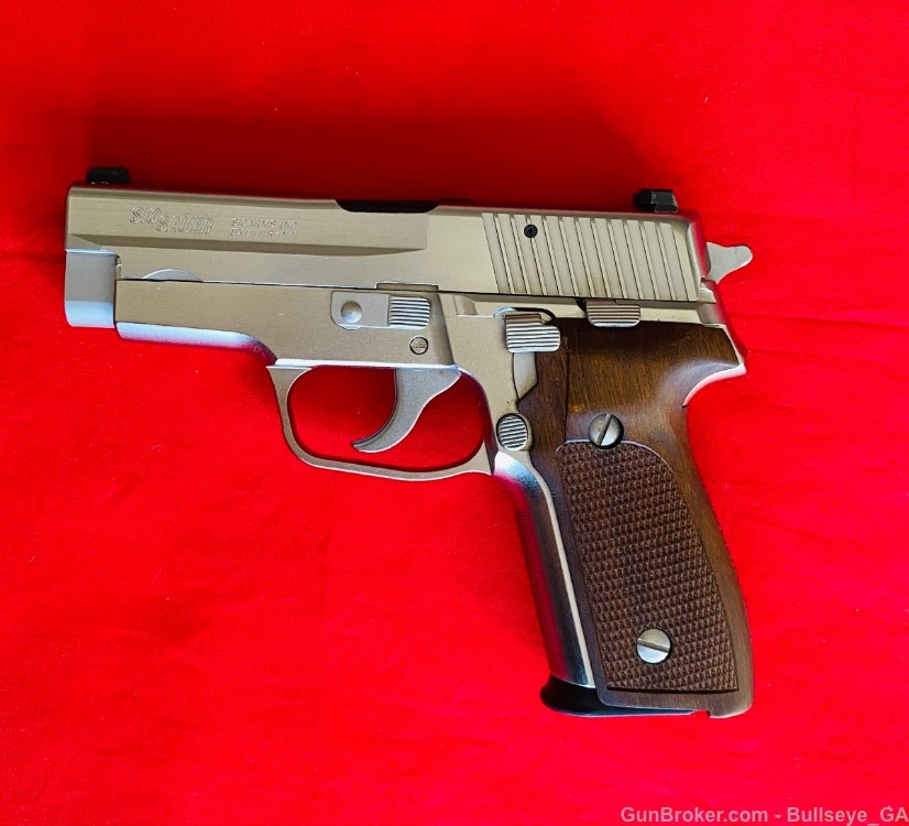 Sig Sauer P228 West German "KB" 1991 9mm NICKEL & Wood Grips * MINT *-img-6
