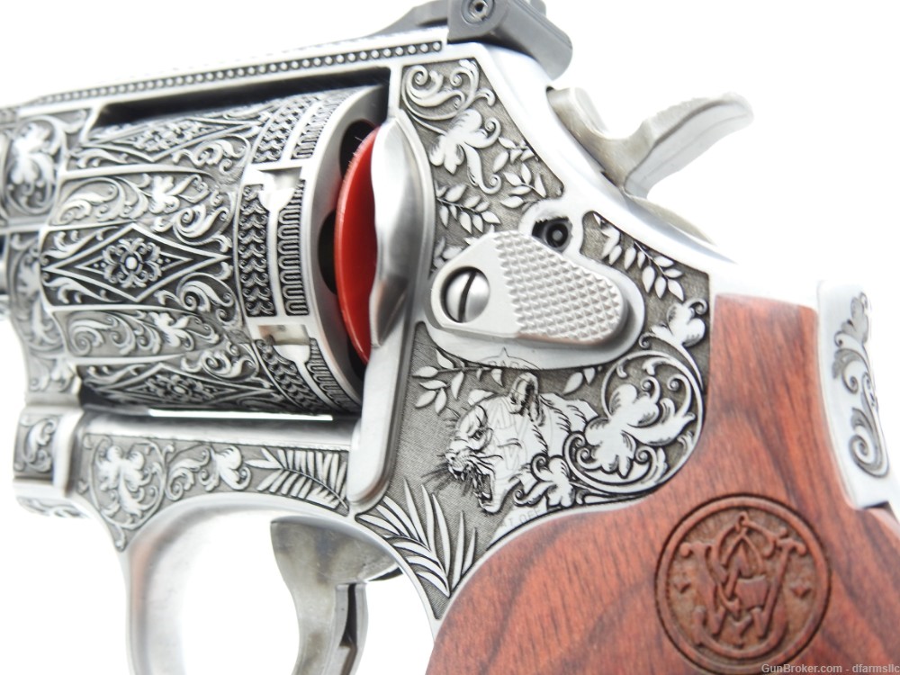 Rare Unique Custom Engraved S&W Smith & Wesson 686 Plus Deluxe 6" 357 MAG -img-28