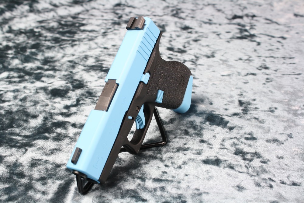 Glock 43 9mm Cerakote Blue Raspberry Vickers Tactical Extras Night LIKE NEW-img-5
