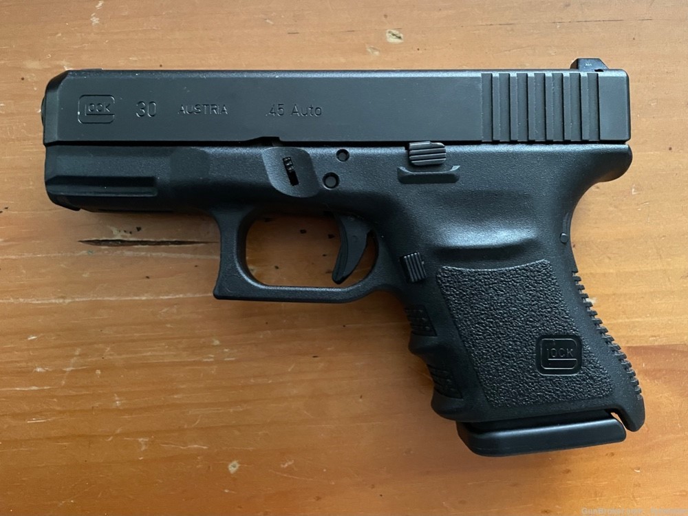 Glock 30SF .45ACP Subcompact with factory OEM Night Sights Gen3 nice 30-img-5
