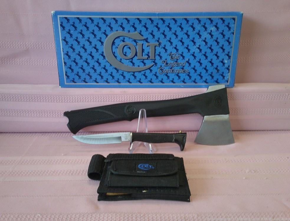 WOW! Uber RARE Complete In Box COLT CT2 Trailblazer Axe & Knife Combo!-img-0