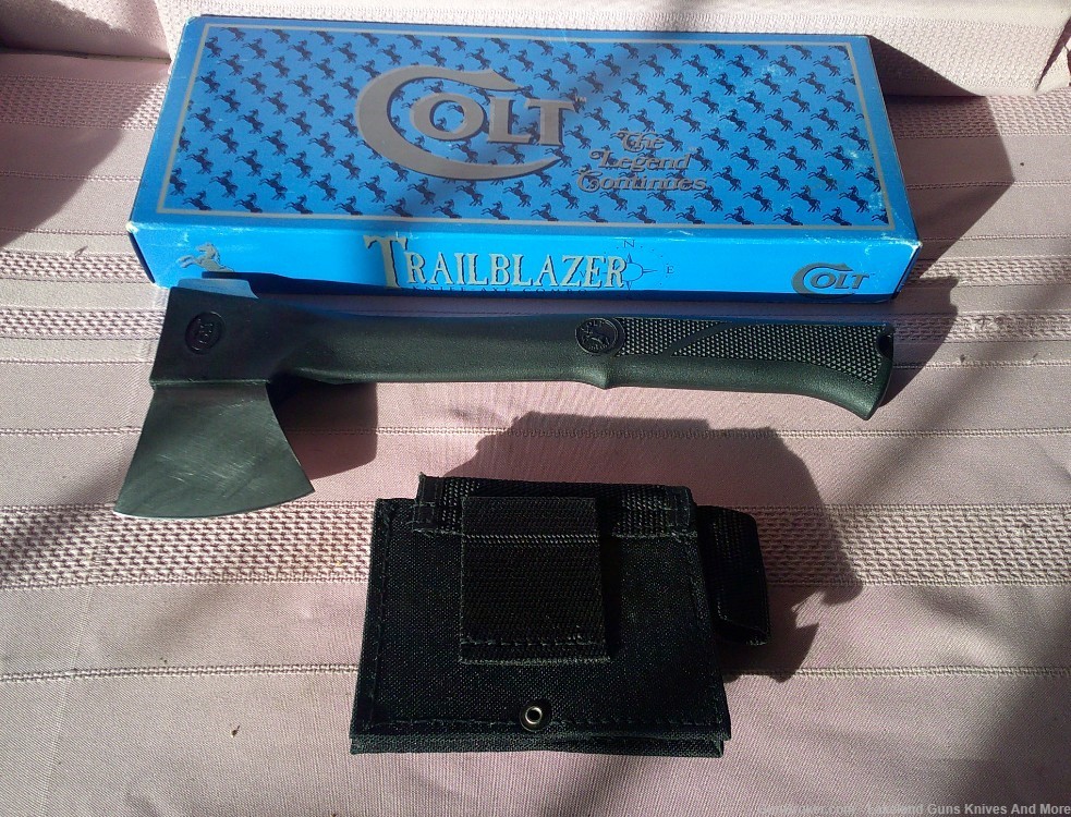 WOW! Uber RARE Complete In Box COLT CT2 Trailblazer Axe & Knife Combo!-img-9