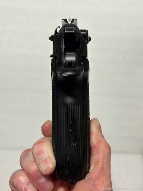 Beretta 92FS 9mm 92 FS similar to 92F 92 F Made in Italy Nice Italian made -img-18