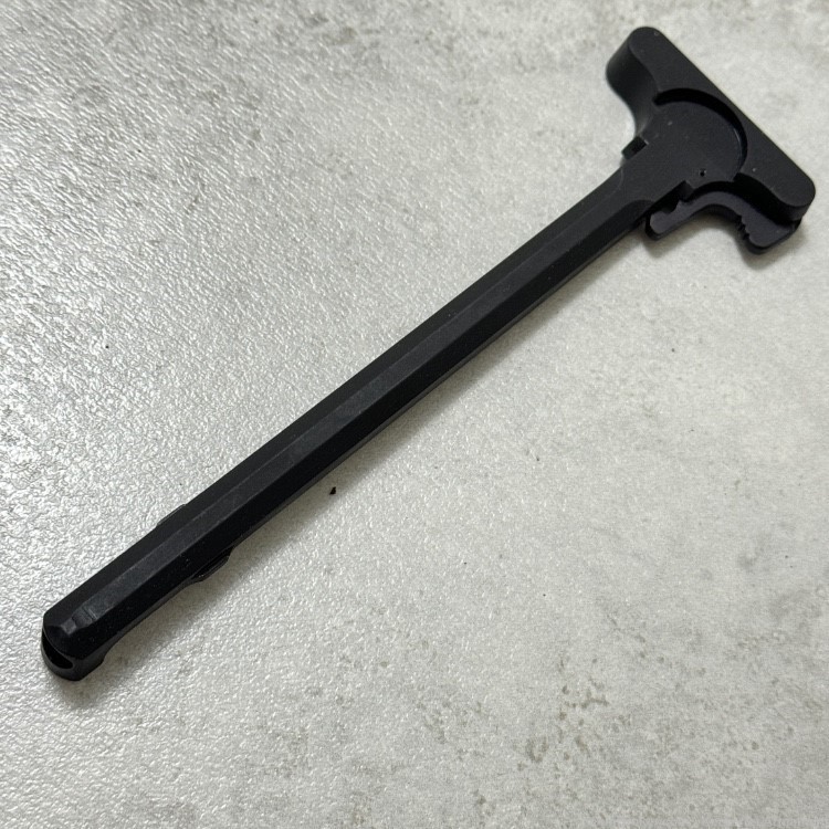 Colt Cage Code 13629 M4 Carbine AR15 M16 5.56 Charging Handle Brand New-img-7