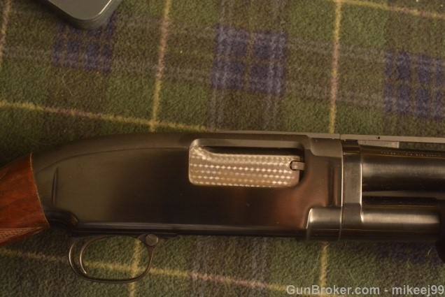Winchester model 12 20 ga donut post AAA wood-img-25