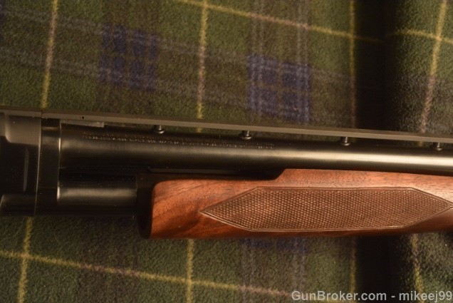 Winchester model 12 20 ga donut post AAA wood-img-24