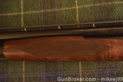 Winchester model 12 20 ga donut post AAA wood-img-4