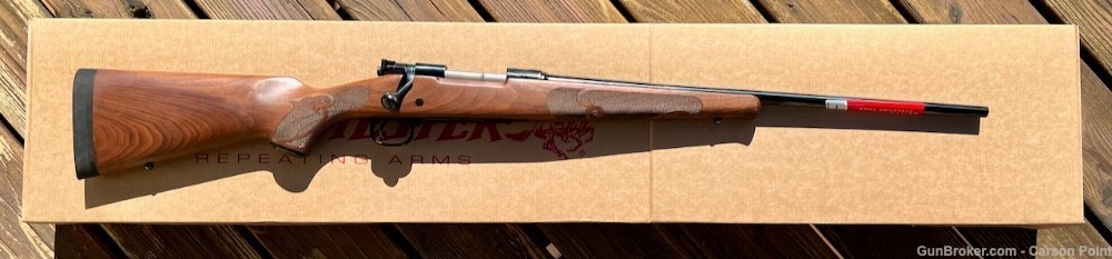 Winchester 70 Featherweight 308 WIN  22" Barrel Walnut NIB NICE WOOD +-img-1