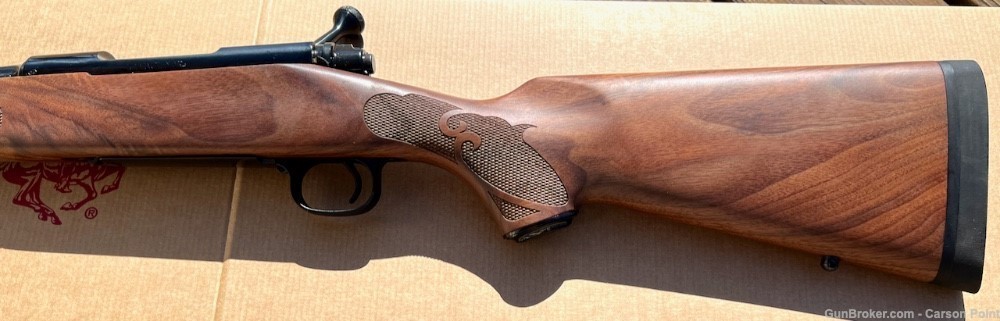 Winchester 70 Featherweight 308 WIN  22" Barrel Walnut NIB NICE WOOD +-img-15