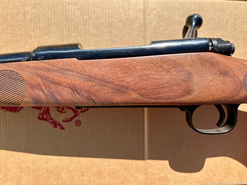 Winchester 70 Featherweight 308 WIN  22" Barrel Walnut NIB NICE WOOD +-img-19