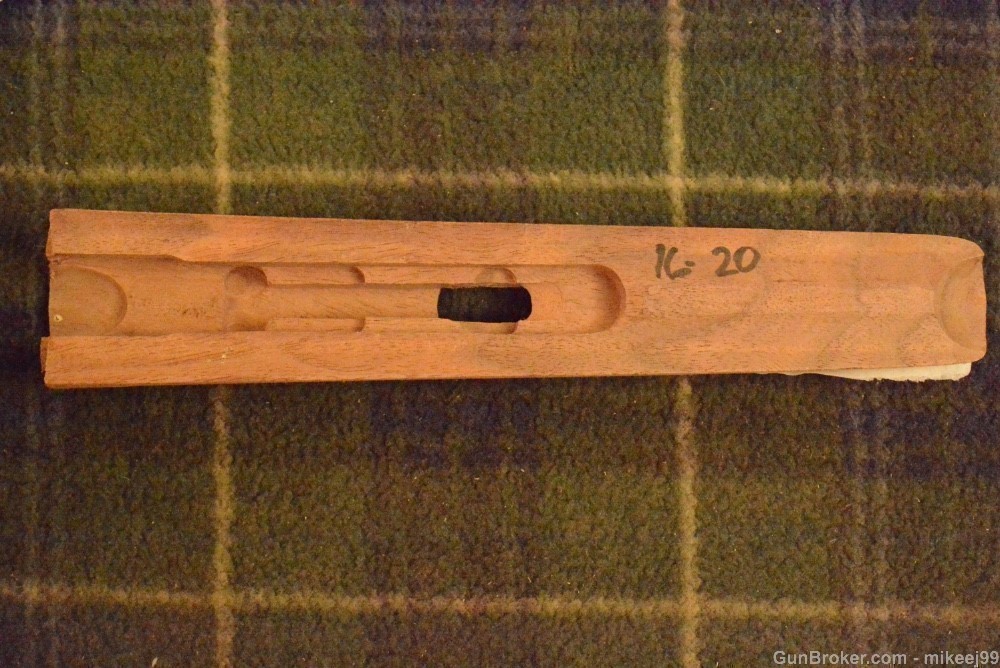 LC Smith banjo latch forend wood 90% inletted-img-1