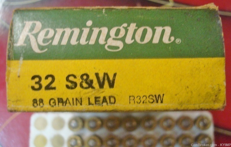 41 Vintage rounds Remington 32 S&W 88 grain Ammunition R32SW-img-6