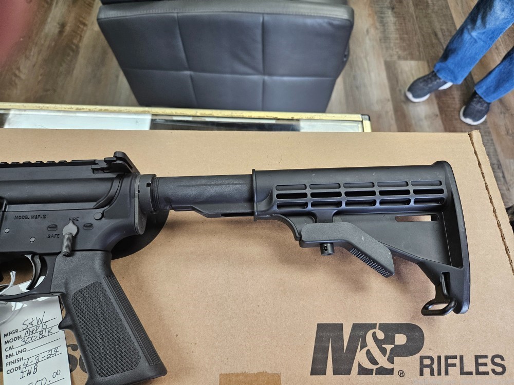Smith and Wesson M&P15 Carbine 300 Whisper Blackout 16in Barrel 30+1 rds-img-6