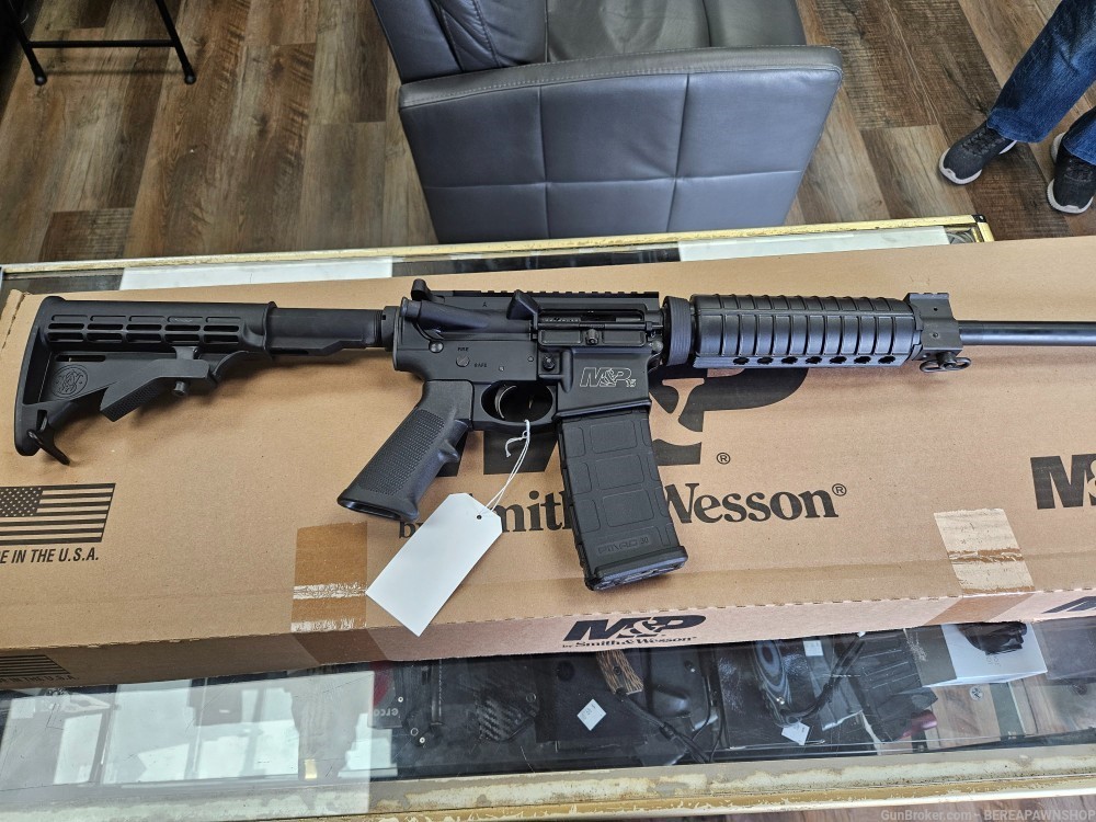 Smith and Wesson M&P15 Carbine 300 Whisper Blackout 16in Barrel 30+1 rds-img-0
