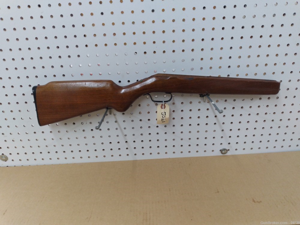 MOSSBERG    BOLT ACTION .22 RIFLE STOCK   NICE AMERICAN WALNUT w/parts S021-img-0