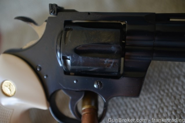 Colt Python revolver 6 inch 357 Mag Super Cond-img-11