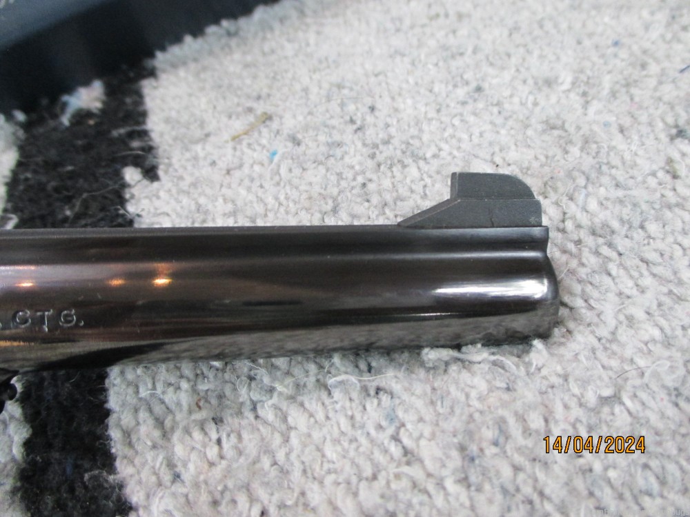 Smith & Wesson Model 48-2 22 mag 6" blue w/box and auxiliary 22lr cylinder-img-11