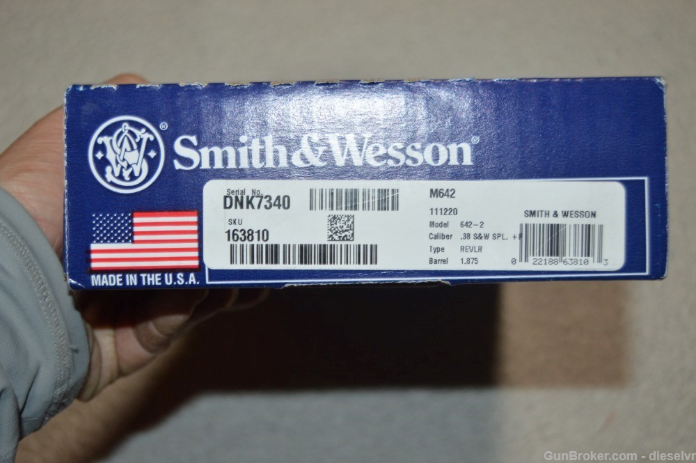 NICE In Box Smith 7 Wesson 642 w/Hogue Bantam Rubber Boot Grips-img-16