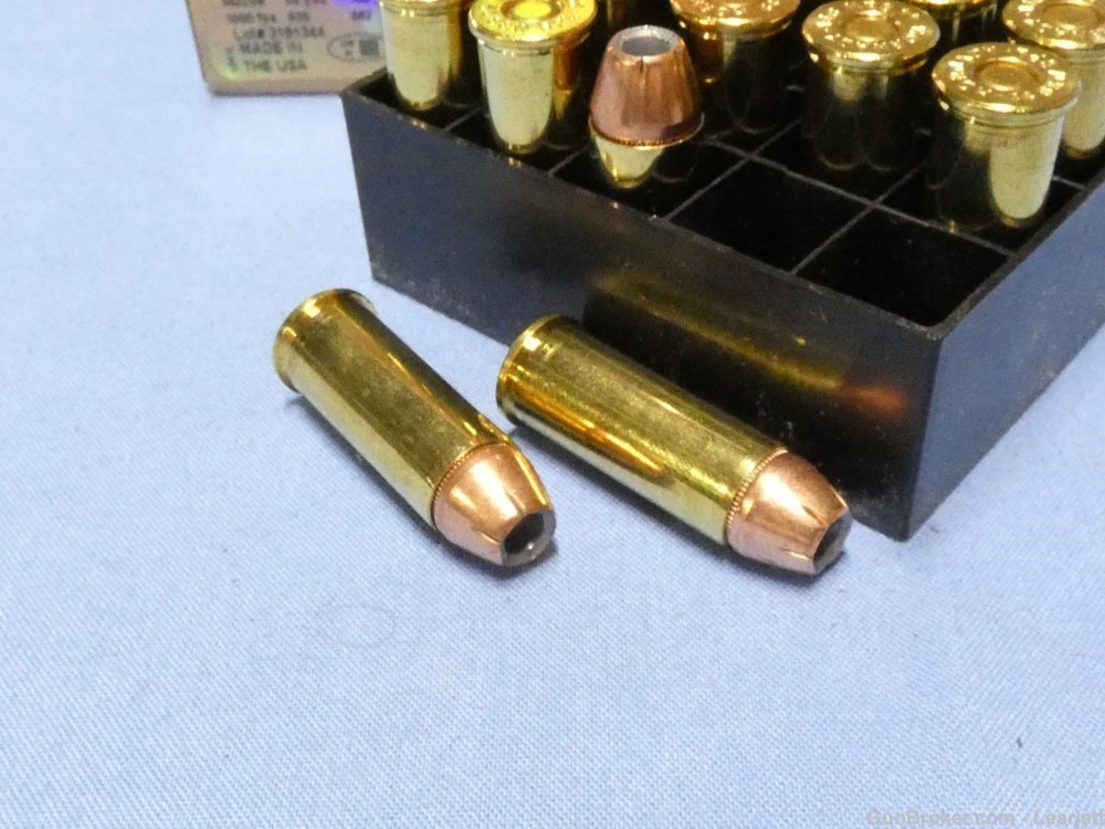 100 ROUNDS HORNADY CUSTOM .44 SPECIAL 180 GRAIN XTP #9070 *FAST SHIPPING*-img-1
